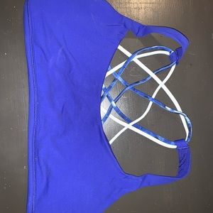 Lululemon sports bra